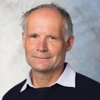 Walter Hauer (schmäler cut)